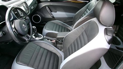 Used 2014 Volkswagen Beetle R-Line image 10