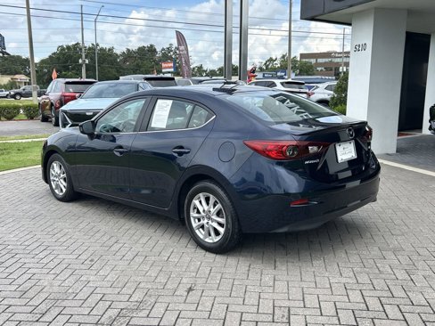 Used 2016 MAZDA MAZDA3 i Touring image 4