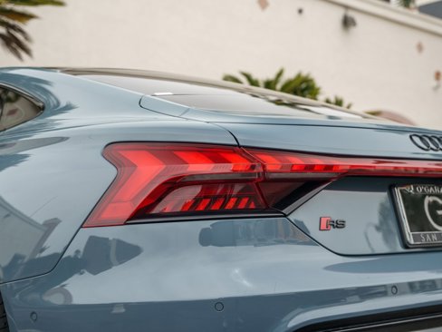 Used 2022 Audi RS e-tron GT w/ Carbon Performance Package image 5