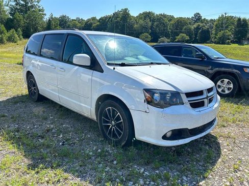 Used 2017 Dodge Grand Caravan GT image 1