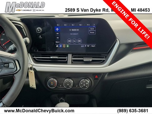 Used 2024 Chevrolet Trax RS w/ Driver Confidence Package image 21