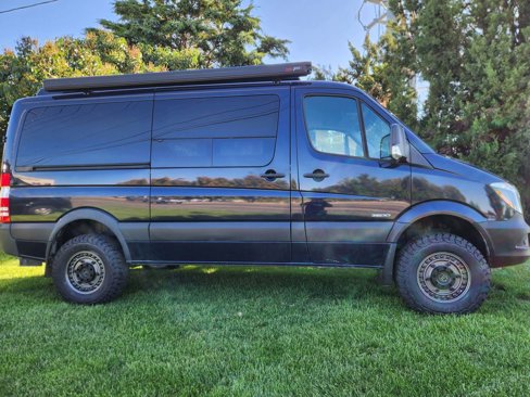 Used 2015 Mercedes-Benz Sprinter 2500 image 20