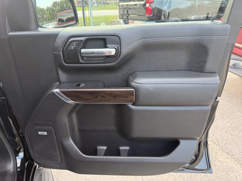 Used 2020 GMC Sierra 1500 SLT image 23