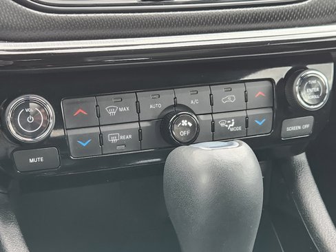 Used 2024 Jeep Compass Trailhawk image 24