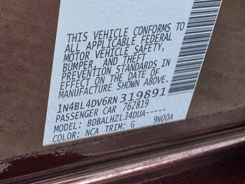 Used 2024 Nissan Altima 2.5 SV image 32