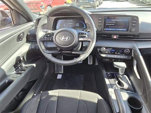 New 2025 Hyundai Elantra Sport w/ Cargo Package image 8