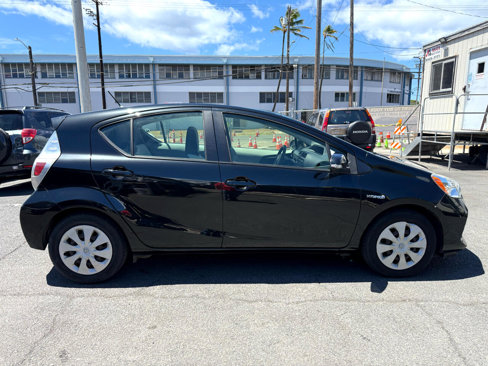 Used 2012 Toyota Prius C One image 6