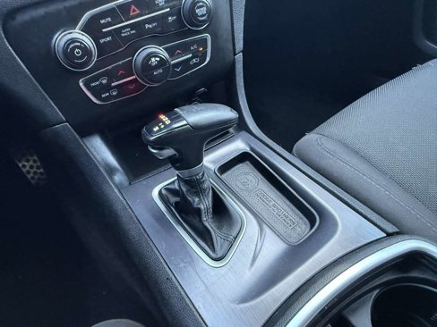 Used 2018 Dodge Charger R/T Scat Pack image 16