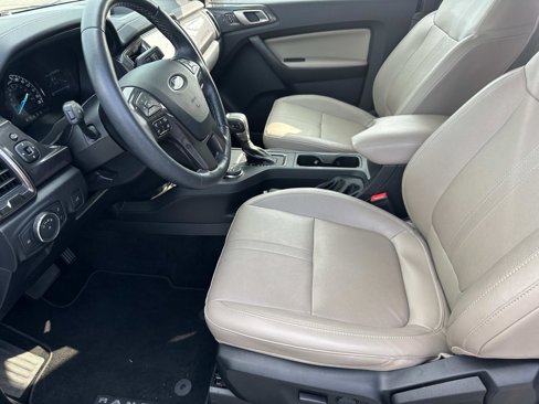 Certified 2019 Ford Ranger Lariat w/ Black Appearance Package image 12