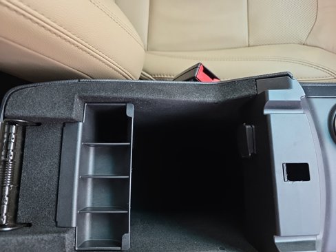 Used 2016 Ford Explorer Limited image 20