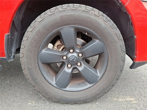 Used 2019 RAM 1500 Express w/ Express Value Package image 9