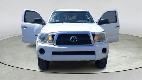 Used 2011 Toyota Tacoma PreRunner image 9