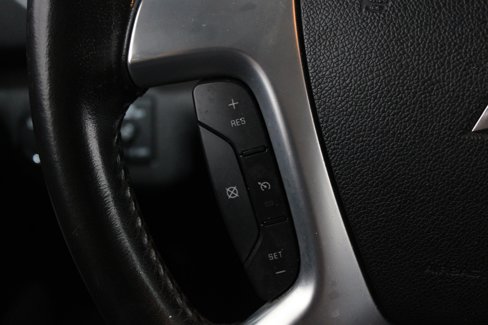 Used 2017 Chevrolet Traverse LT image 9