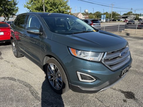 Used 2016 Ford Edge Titanium w/ Equipment Group 301A image 4
