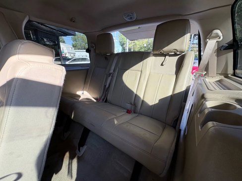 Used 2014 Ford Expedition XLT w/ Equipment Group 202A image 16