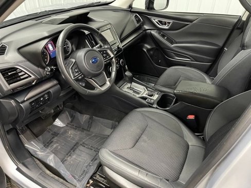 Used 2020 Subaru Forester Premium image 13