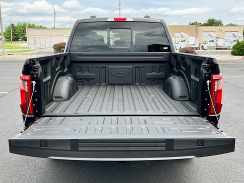 Used 2024 Ford F150 XLT image 10