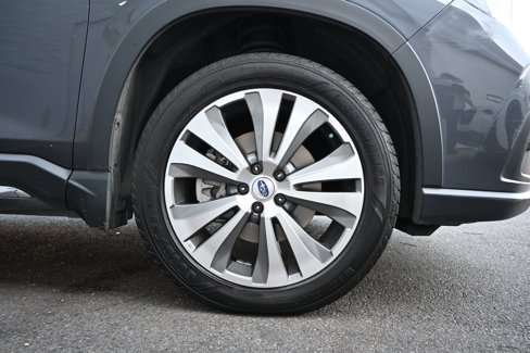 Used 2019 Subaru Ascent Limited w/ Popular Package #3 image 13