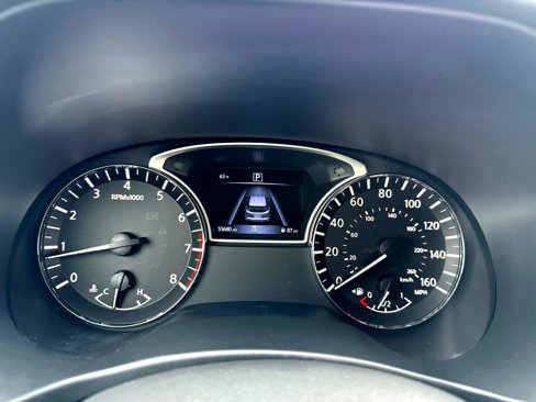 Used 2020 Nissan Pathfinder S image 18