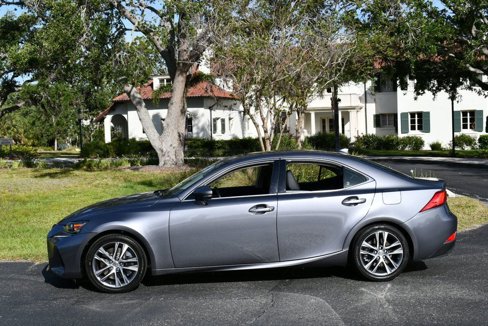 Used 2018 Lexus IS 300 image 24