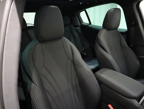 New 2025 Maserati Grecale Modena image 18