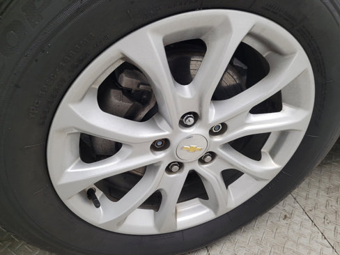 Used 2018 Chevrolet Equinox LT image 31