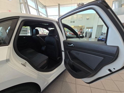 New 2025 Volkswagen Jetta GLI Autobahn image 13