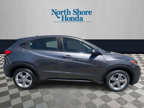 Certified 2022 Honda HR-V LX image 3