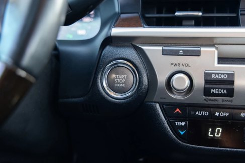 Used 2014 Lexus ES 350 image 26