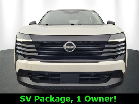 Used 2025 Nissan Kicks SV w/ Charging Package image 2