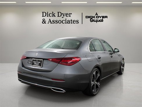 Used 2022 Mercedes-Benz C 300 Sedan image 13