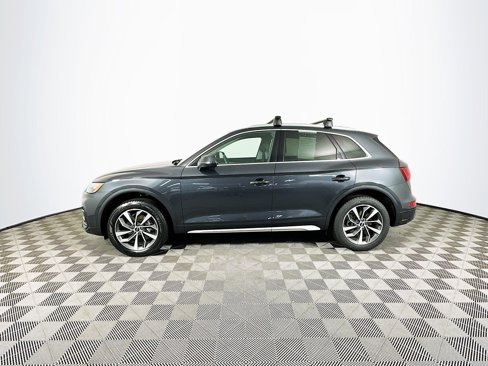 Used 2021 Audi Q5 Premium Plus w/ Premium Plus Package image 4