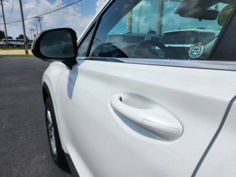 Used 2023 Hyundai Santa Fe SE image 36