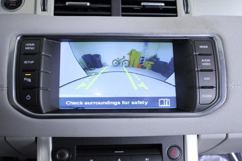 Used 2015 Land Rover Range Rover Evoque Pure Plus image 25