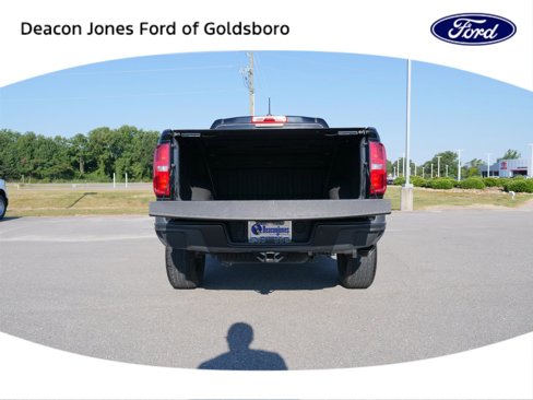 Used 2022 Chevrolet Colorado ZR2 image 5