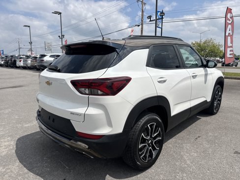 Used 2021 Chevrolet TrailBlazer ACTIV w/ Technology Package image 6