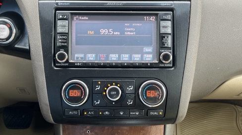 Used 2008 Nissan Altima 3.5 SE w/ Technology Pkg image 17