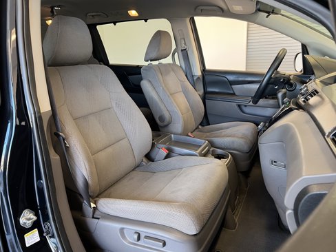 Used 2016 Honda Odyssey EX image 35