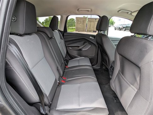 Used 2017 Ford Escape SE image 24