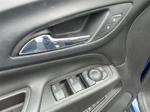 Used 2020 Chevrolet Equinox Premier image 22