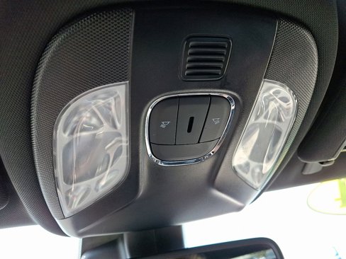 Used 2024 Jeep Compass Limited image 26