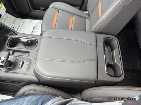 New 2025 GMC Sierra 1500 AT4 w/ AT4 Premium Package image 21