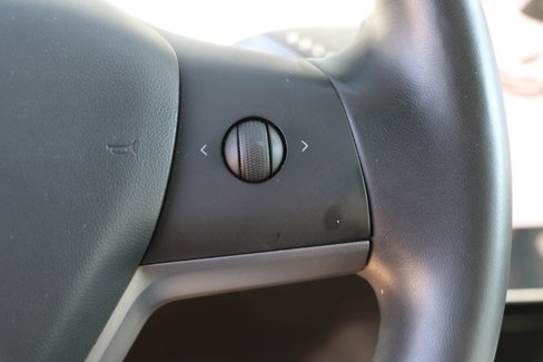 Used 2019 Tesla Model 3 Long Range image 19