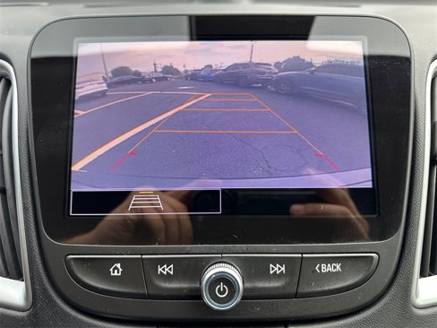 Used 2021 Chevrolet Malibu LS w/ Driver Confidence Package II image 22
