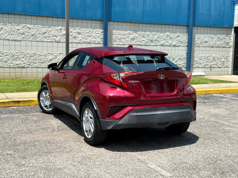 Used 2019 Toyota C-HR LE image 7