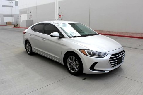 Used 2018 Hyundai Elantra SEL image 3