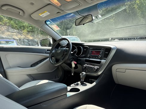 Used 2012 Kia Optima LX image 15