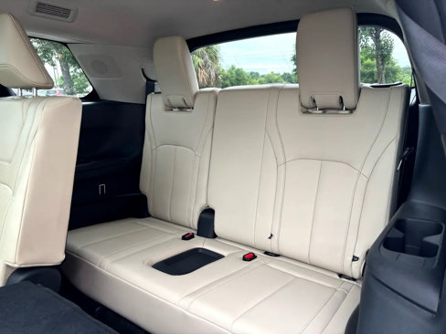 Used 2023 INFINITI QX60 Luxe w/ Cargo Package image 31