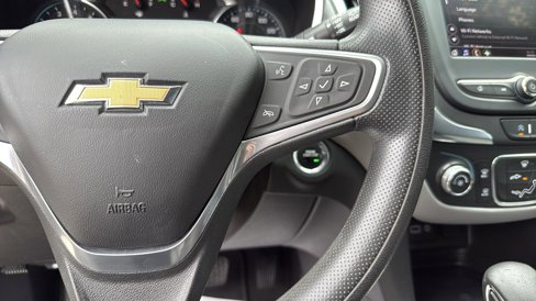 Used 2022 Chevrolet Equinox LS w/ LS Convenience Package image 16