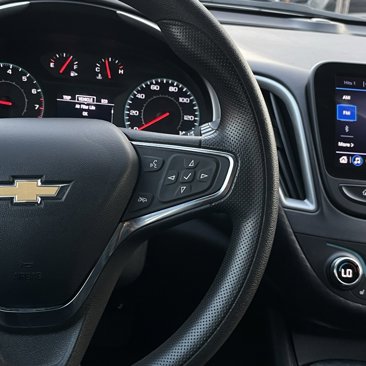 Used 2023 Chevrolet Malibu LT image 13